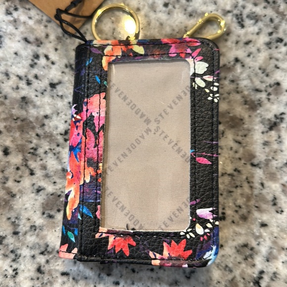 NWT Steve Madden wallet - Picture 2 of 3